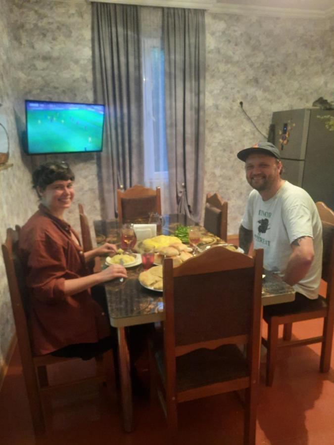 Lerimari Hotel Mestia Buitenkant foto